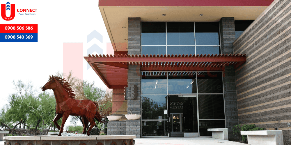 Trung học Rancho Solano Preparatory School, bang Arizona, Mỹ